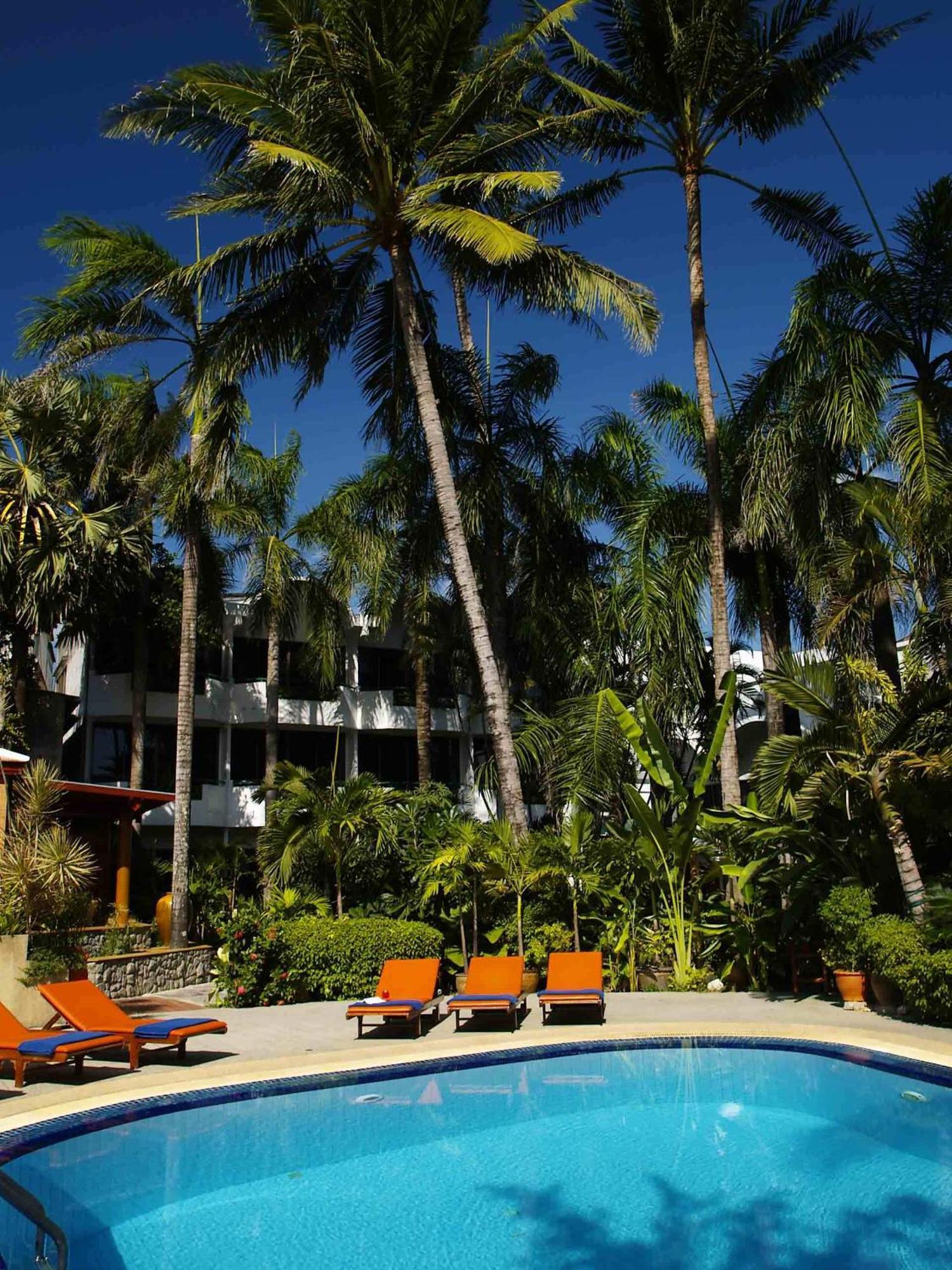 Safari Beach Hotel Patong